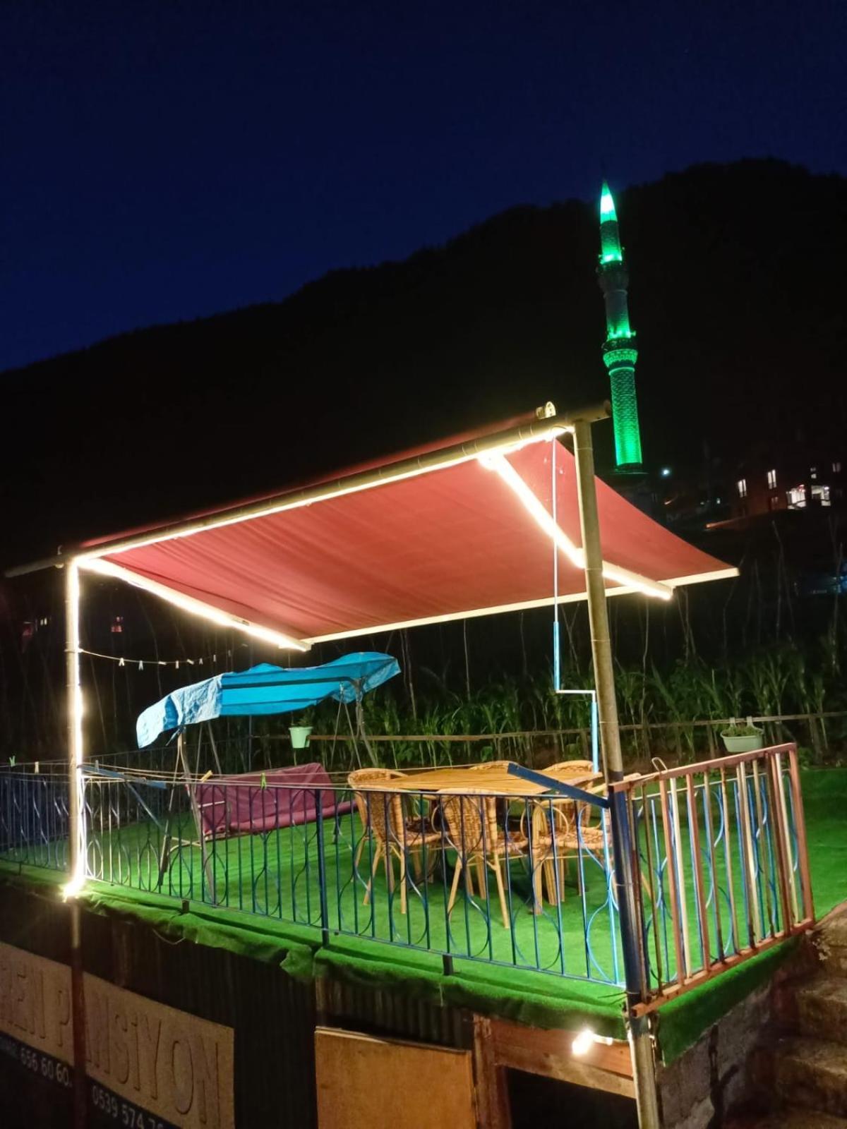 Zeren Pansiyon Kamalac Exterior foto