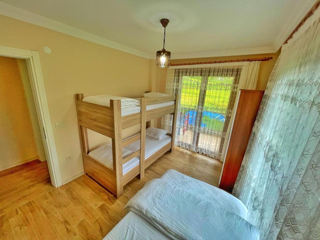 Zeren Pansiyon Kamalac Exterior foto